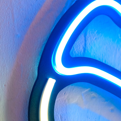 Meisje Neon Wall Art