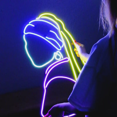 Meisje Neon Wall Art